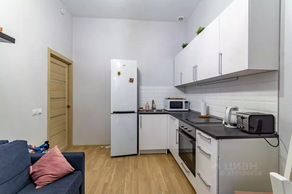 1-к кв. Свердловская область, Екатеринбург ул. Крауля, 170 (32.3 м) - Фото 2