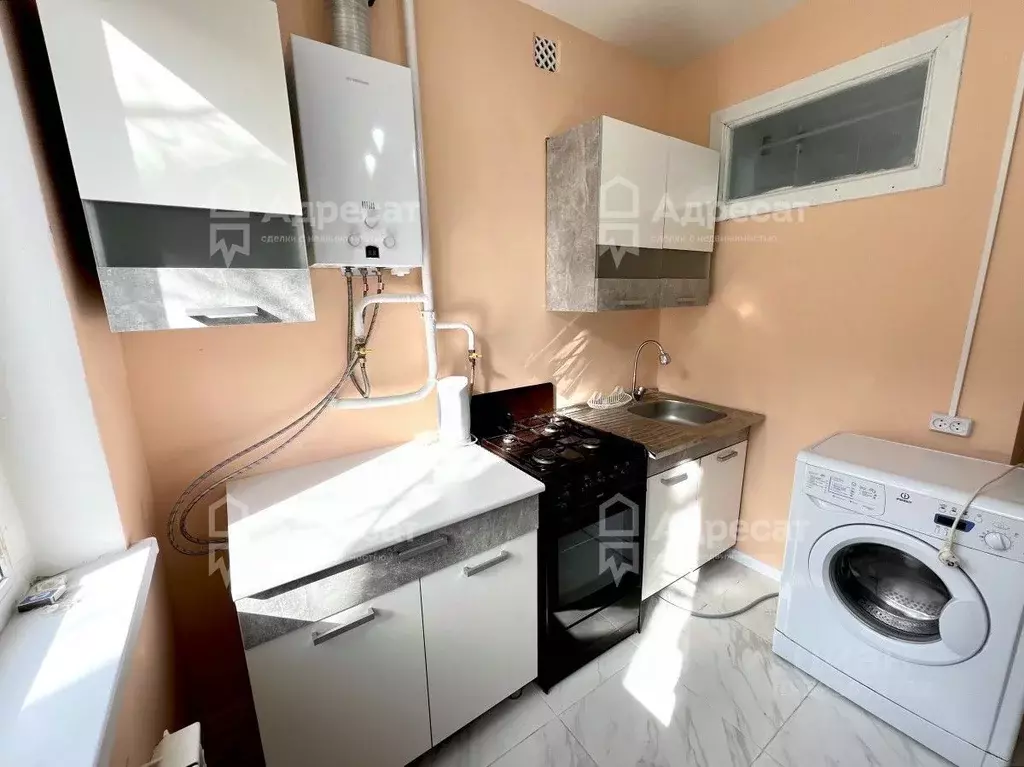 3-к кв. Волгоградская область, Волгоград Жилгородок мкр, ул. Гейне, 3 ... - Фото 1