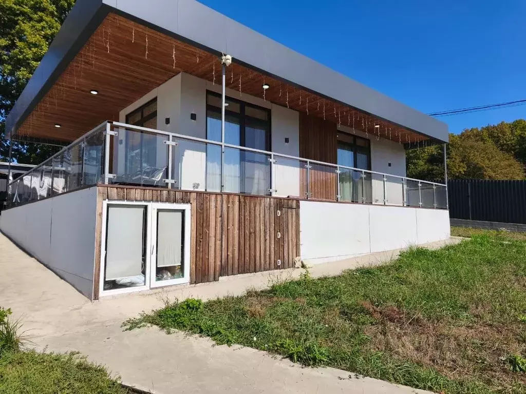 Дом в Краснодарский край, Северский район, Азовское с/пос, Азовская ... - Фото 2