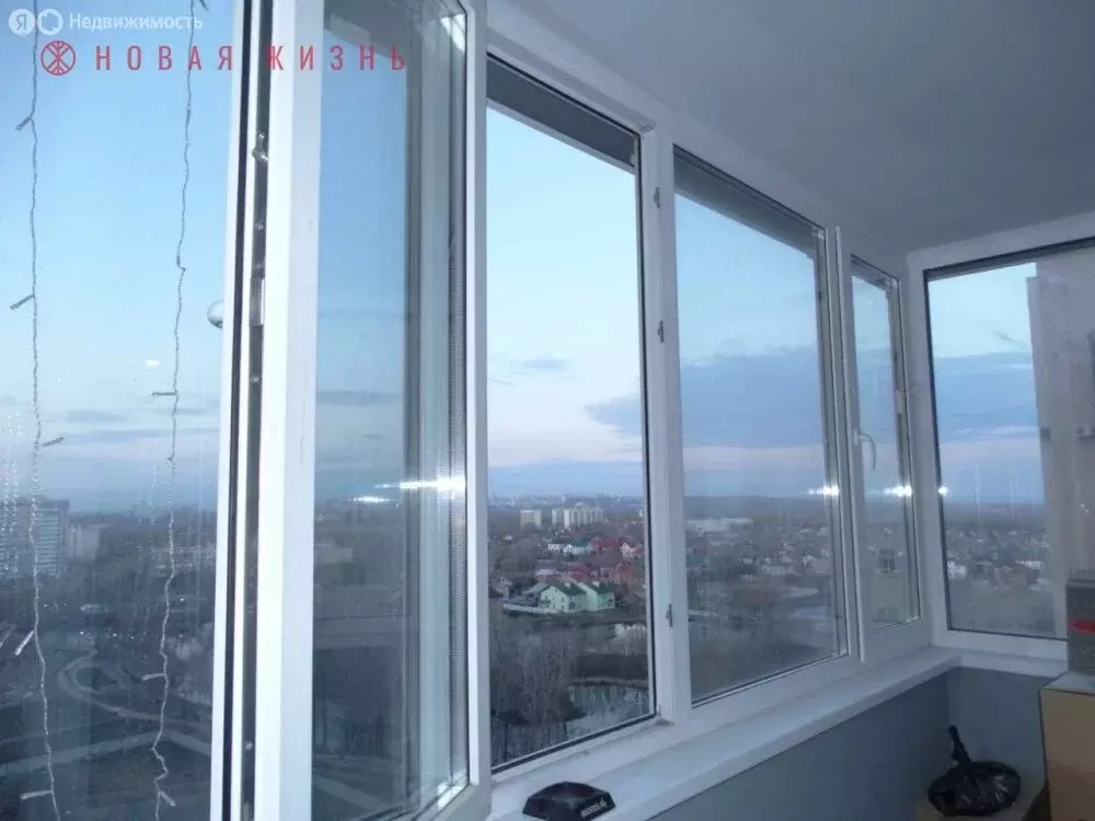 2-комнатная квартира: Самара, Осетинская улица, 12 (78 м) - Фото 0