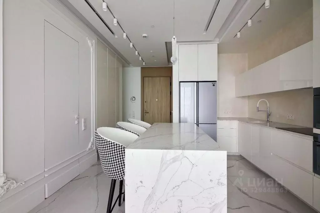 Квартира, 3 комнаты, 83.6 м - Фото 1