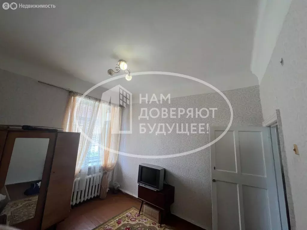 3-комнатная квартира: Чусовой, Школьная улица, 13 (60.4 м) - Фото 0