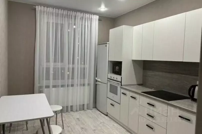 1-к кв. Удмуртия, Ижевск ул. Максима Горького, 155 (35.0 м) - Фото 1
