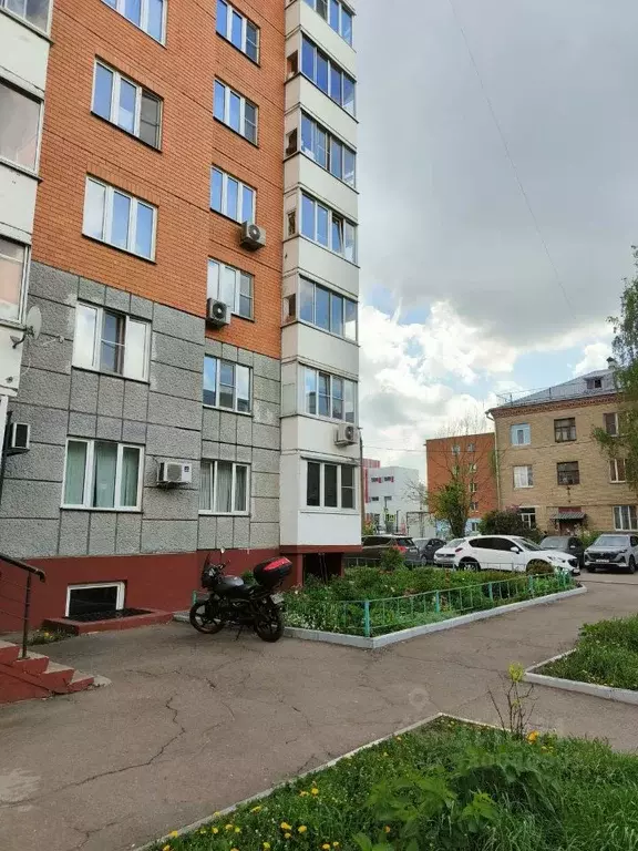 2-к кв. Московская область, Подольск ул. Циолковского, 3а (66.5 м) - Фото 2