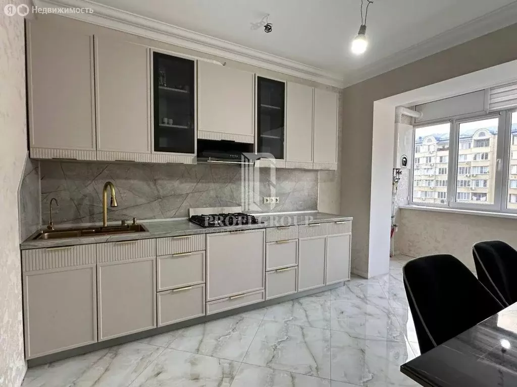 2-комнатная квартира: Каспийск, улица Ленина, 98 (67 м) - Фото 1