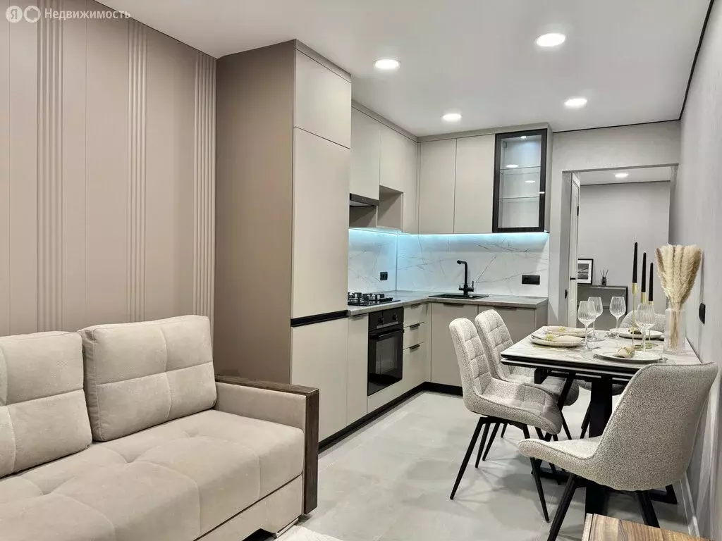 3-комнатная квартира: Киров, улица Герцена, 89 (66.4 м) - Фото 1