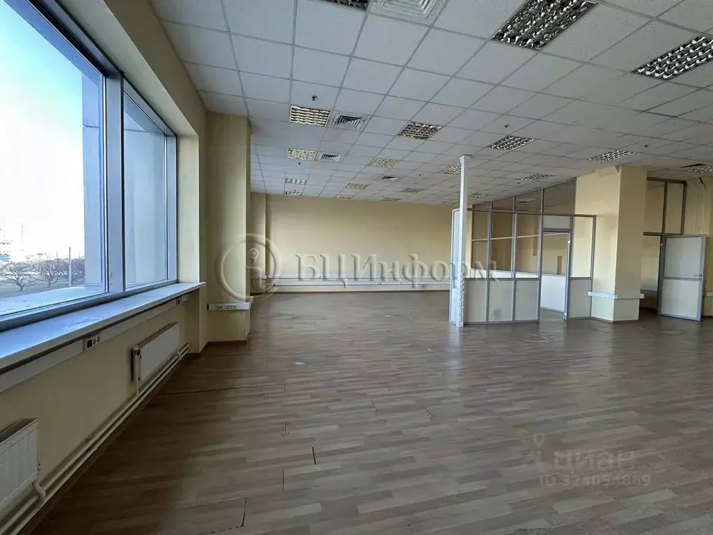 Офис в Санкт-Петербург пл. Конституции, 1 (135 м) - Фото 2