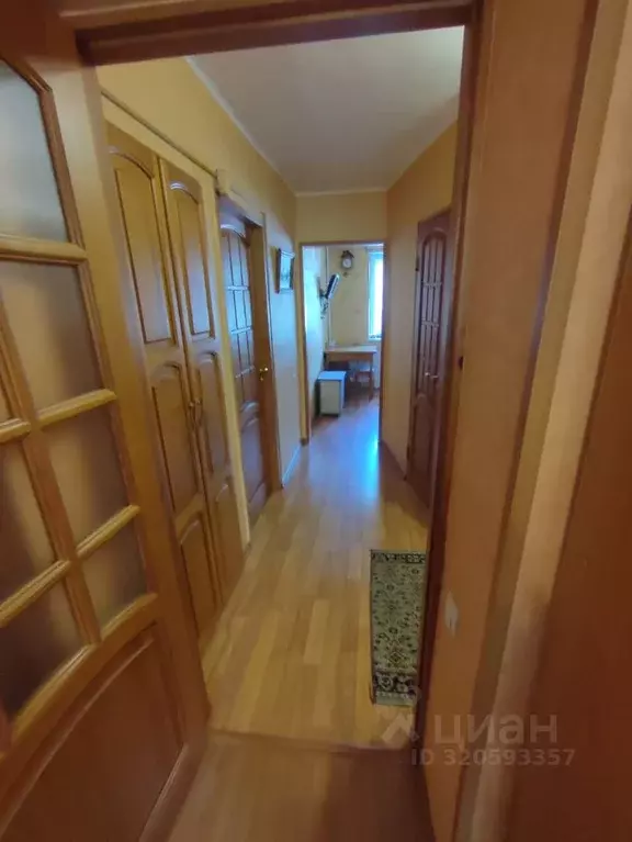 3-к кв. Омская область, Омск Привокзальный мкр, ул. Артема Избышева, 4 ... - Фото 1