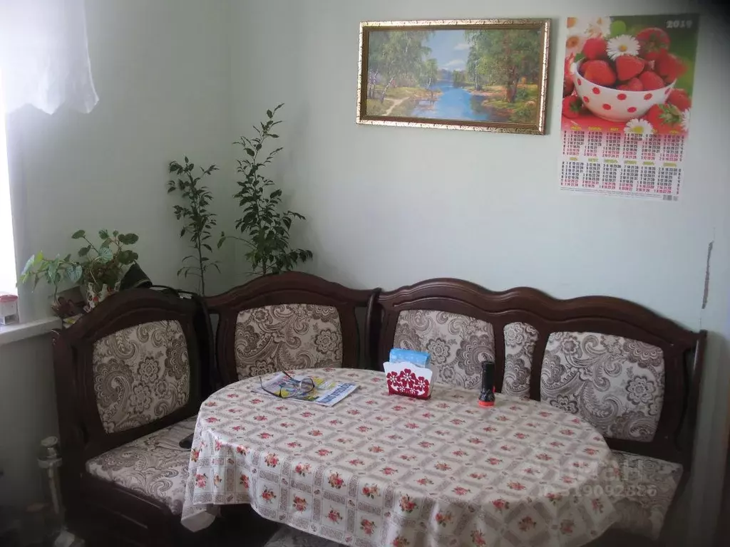 Дом в Оренбургская область, с. Сакмара ул. Калинина (80 м) - Фото 0