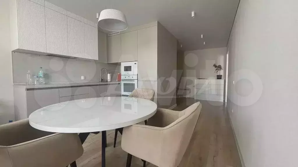 2-к. квартира, 67,4 м, 8/15 эт. - Фото 1