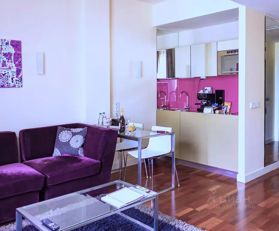 Комната Москва ул. Покровка, 40С2 (37.0 м) - Фото 1