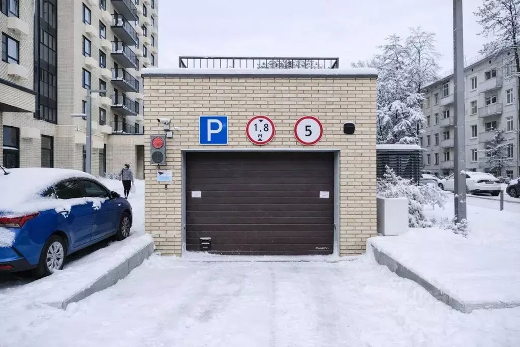 Гараж в Москва ул. Юных Ленинцев, 117 (17 м) - Фото 1