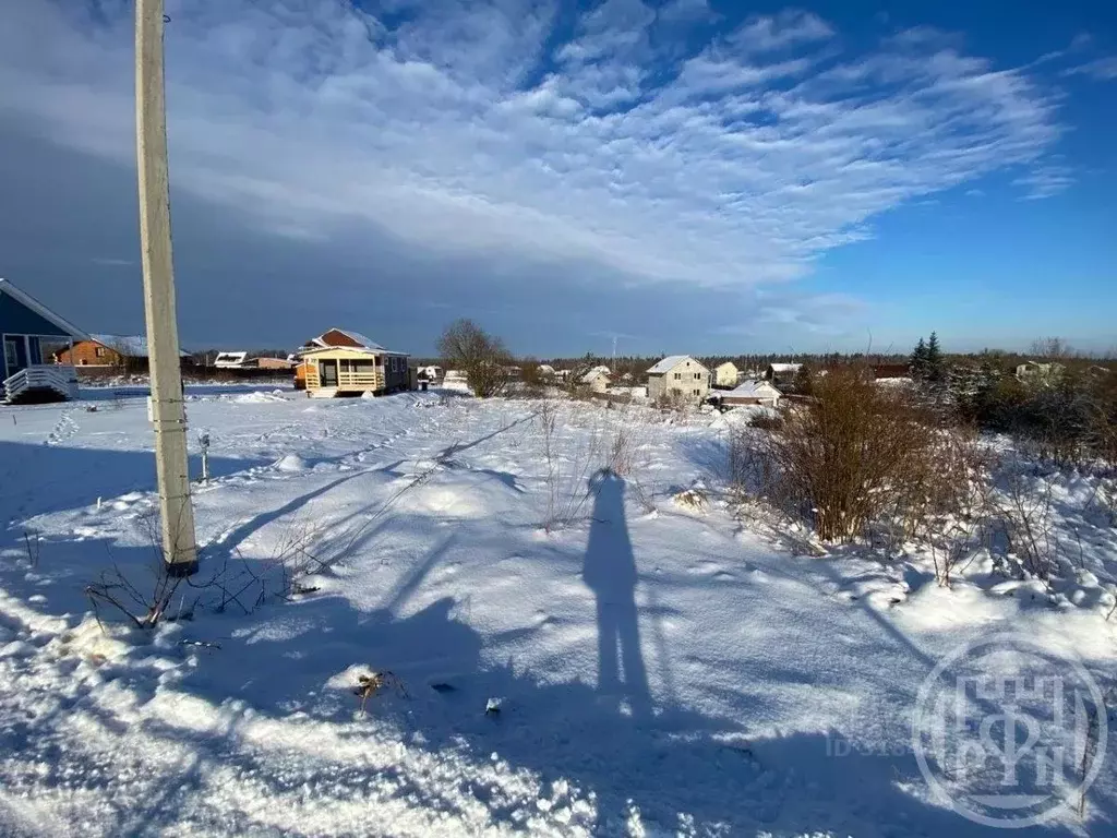 Участок в Ленинградская область, Ломоносовский район, д. Гостилицы ул. ... - Фото 1