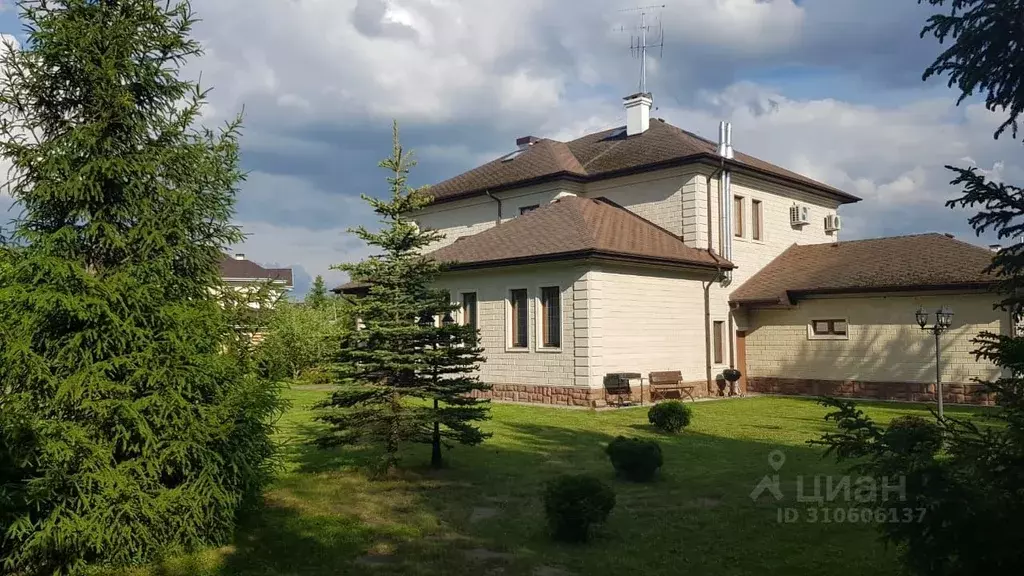 Дом в Москва д. Варварино, 57 (360 м) - Фото 2