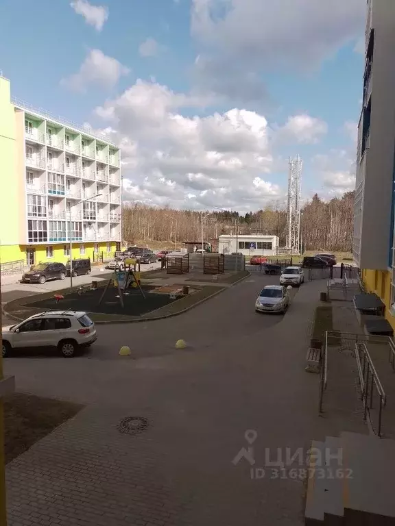 3-к кв. Санкт-Петербург, Санкт-Петербург, Зеленогорск ул. Строителей, ... - Фото 1