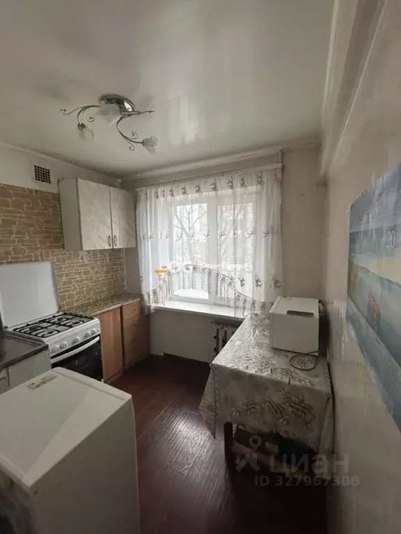 3-к кв. Брянская область, Брянск Спартаковская ул., 116 (58.2 м) - Фото 1