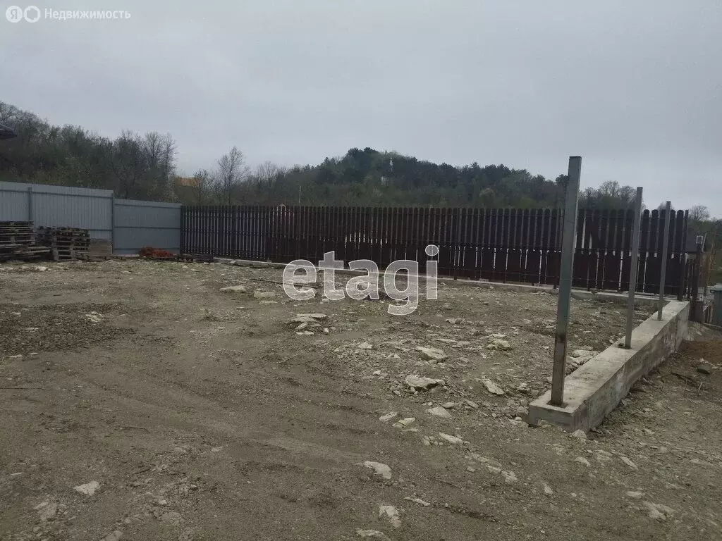 Участок в село Кроянское, микрорайон Ромашка (3.3 м) - Фото 1