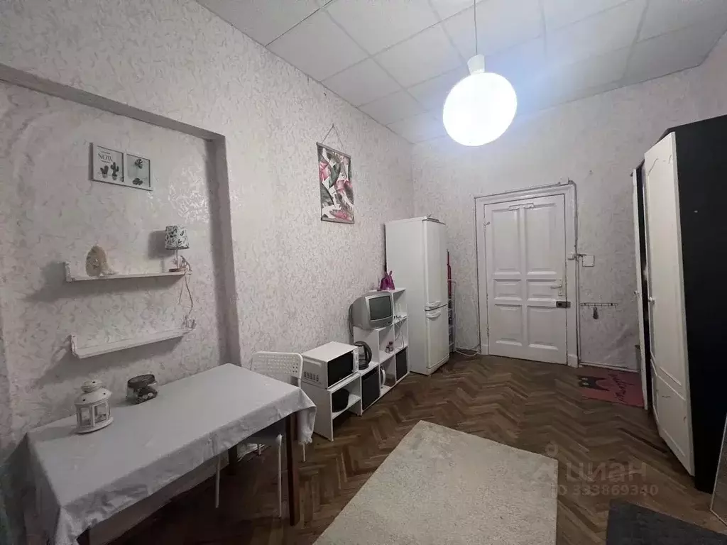Комната Санкт-Петербург ул. Марата, 22-24 (11.2 м) - Фото 1