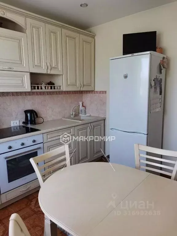 2-к кв. Новосибирская область, Новосибирск ул. Мира, 41 (53.7 м) - Фото 0