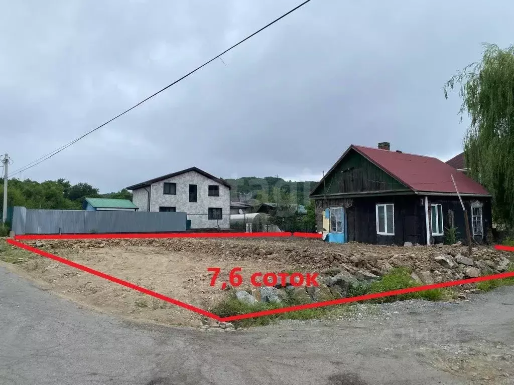 Участок в Приморский край, Владивосток ул. Джамбула, 3 (7.6 сот.) - Фото 1