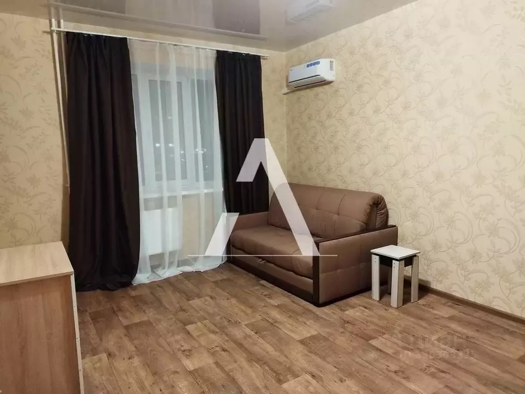 3-к кв. Самарская область, Самара Осетинская ул., 2 (82.0 м) - Фото 0