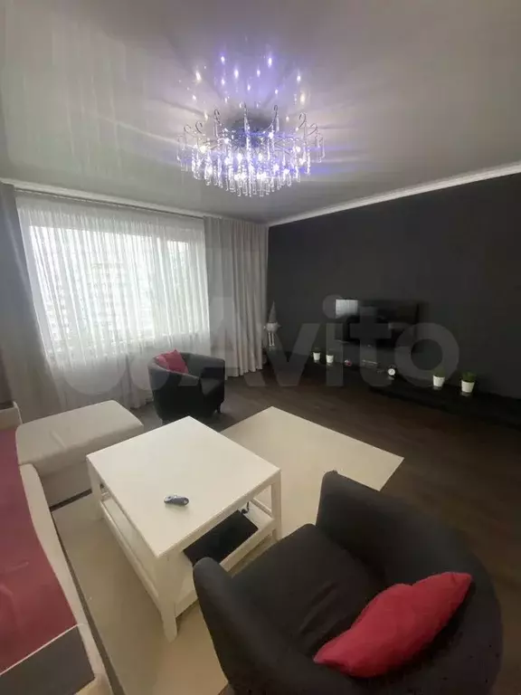 4-к. квартира, 90 м, 7/9 эт. - Фото 0