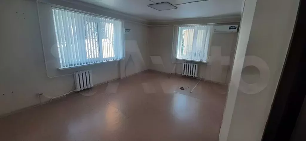 Офис в Краснодарский край, Анапа Астраханская ул., 100 (30 м) - Фото 1