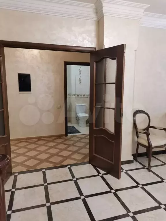 3-к. квартира, 110 м, 2/17 эт. - Фото 1