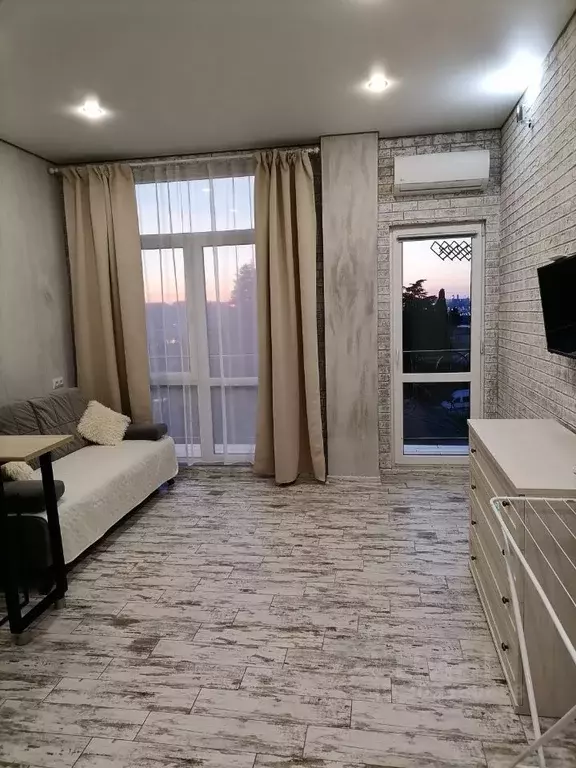 Студия Краснодарский край, Сочи Кутаисская ул., 1 (30.0 м) - Фото 1