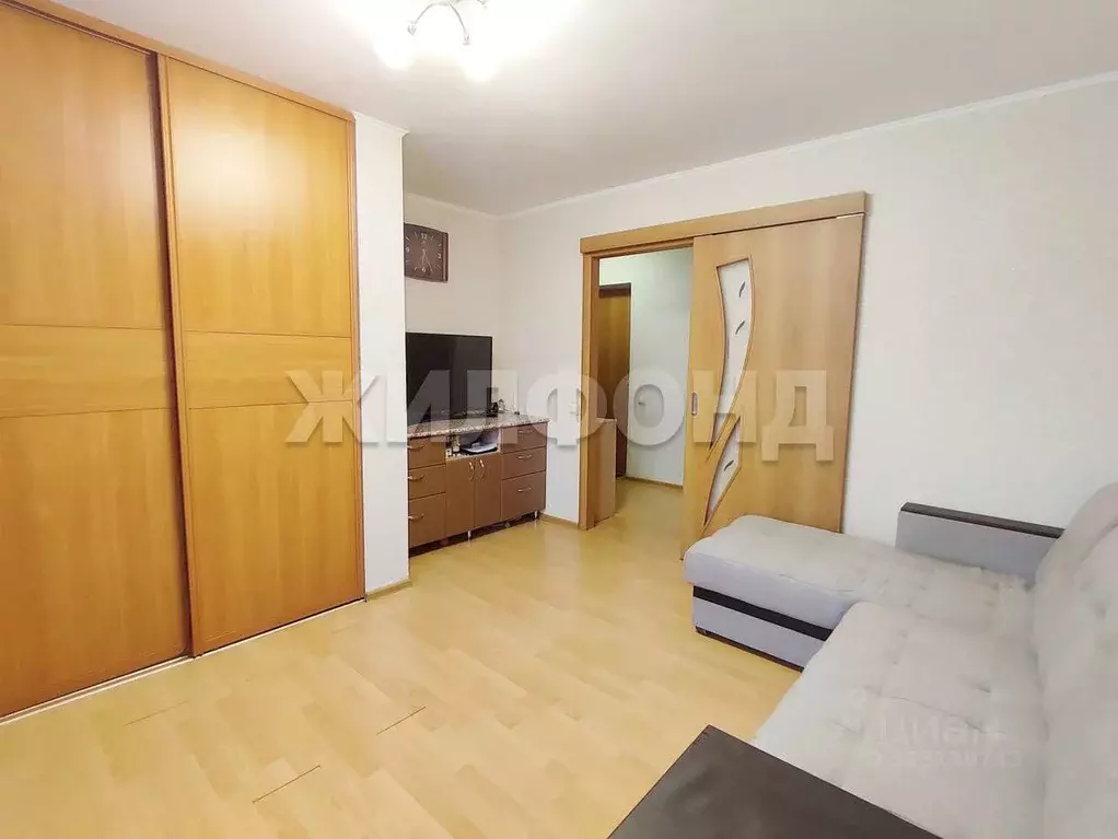 2-к кв. Новосибирская область, Новосибирск ул. Дуси Ковальчук, 83 ... - Фото 1