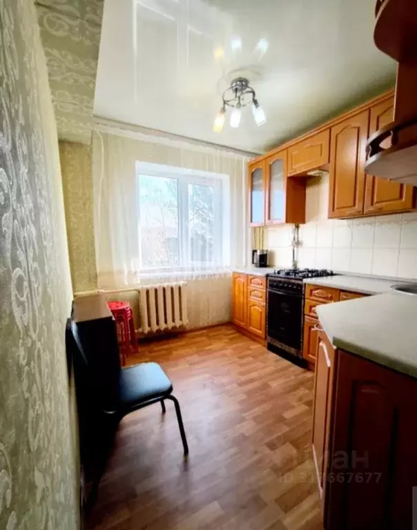 4-к кв. Омская область, Омск Заозерный мкр, ул. Глинки, 2 (58.8 м) - Фото 1