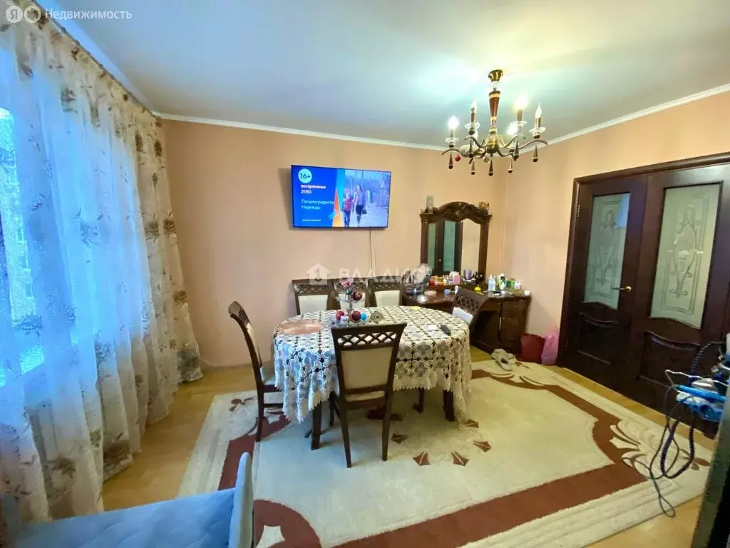 4-комнатная квартира: Белгород, улица Конева, 21 (84 м) - Фото 1