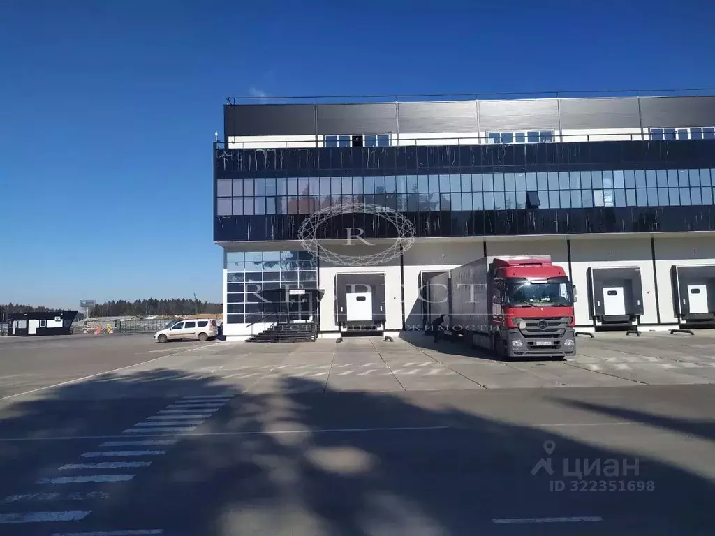 Склад в Московская область, Наро-Фоминский городской округ, д. Свитино ... - Фото 1