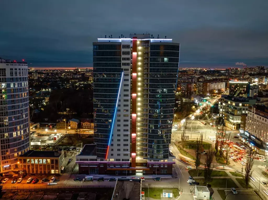 Продаётся 2-к квартира, 112.4 м - Фото 0