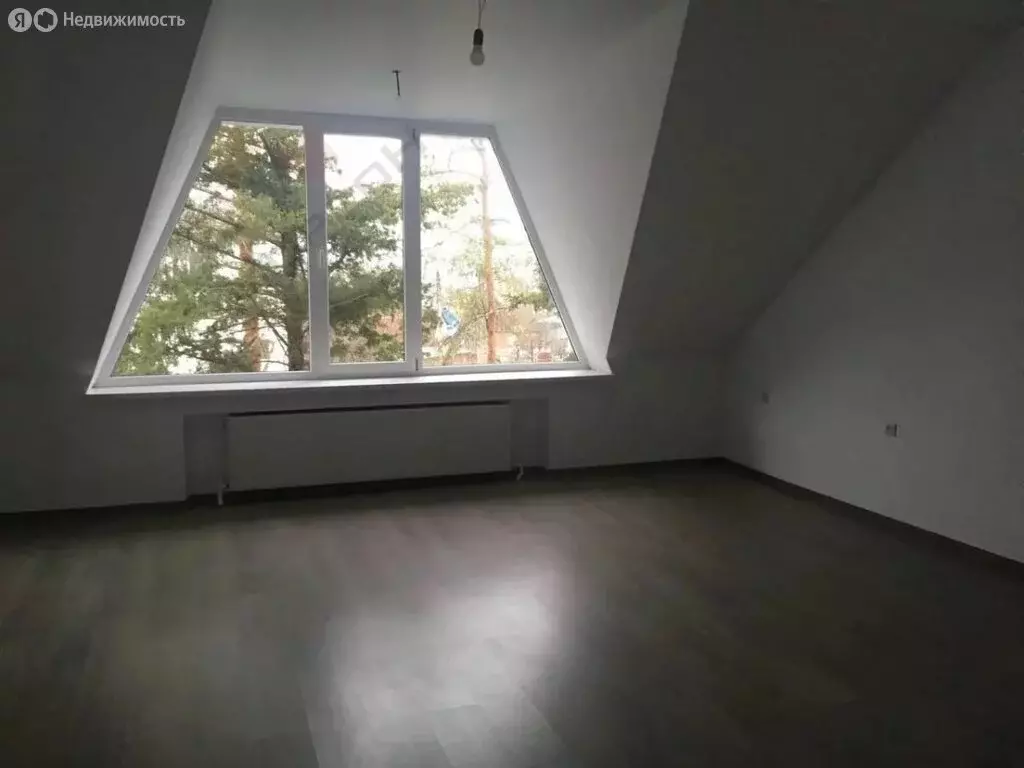 3-комнатная квартира: Хадыженск, Промысловая улица, 32 (146.8 м) - Фото 1