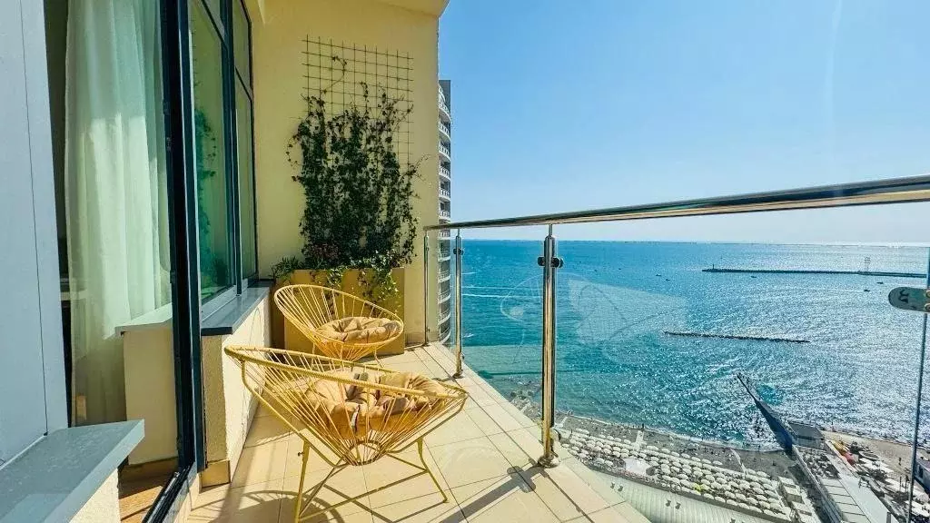 Квартира, 3 комнаты, 160 м - Фото 0