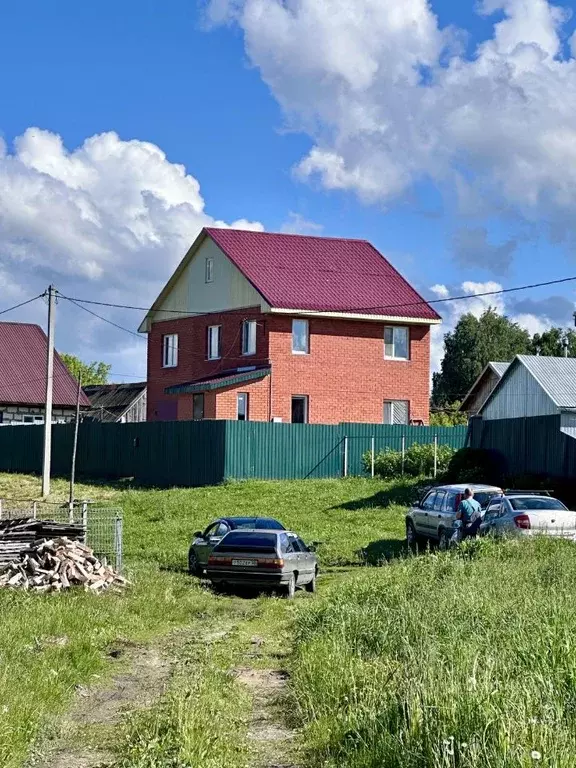 Дом в Пензенская область, Шемышейский район, Старояксарский сельсовет, ... - Фото 1