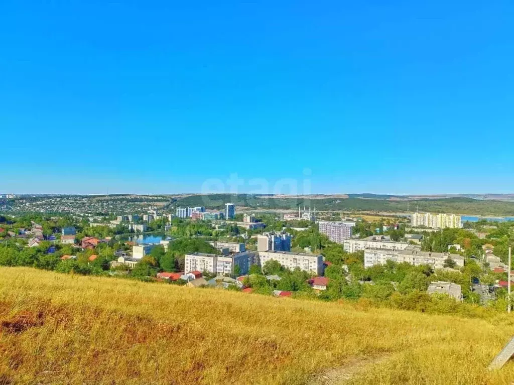 Участок в Крым, Симферополь ул. Литовского полка (6.0 сот.) - Фото 0