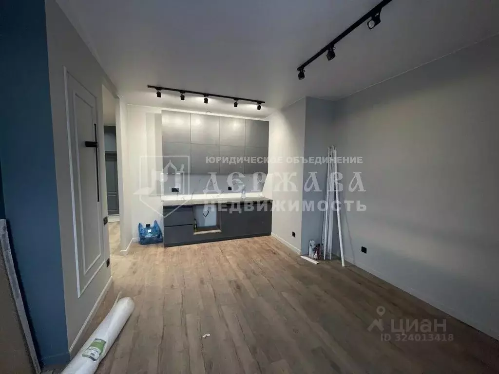 3-к кв. Кемеровская область, Кемерово ул. Дружбы, 28/7 (58.8 м) - Фото 1