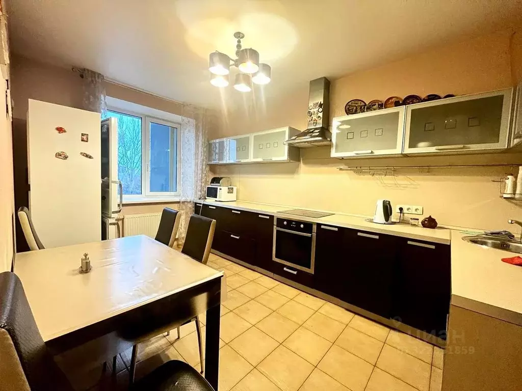 2-к кв. Самарская область, Самара просека 3-я, 250 (70.0 м) - Фото 1