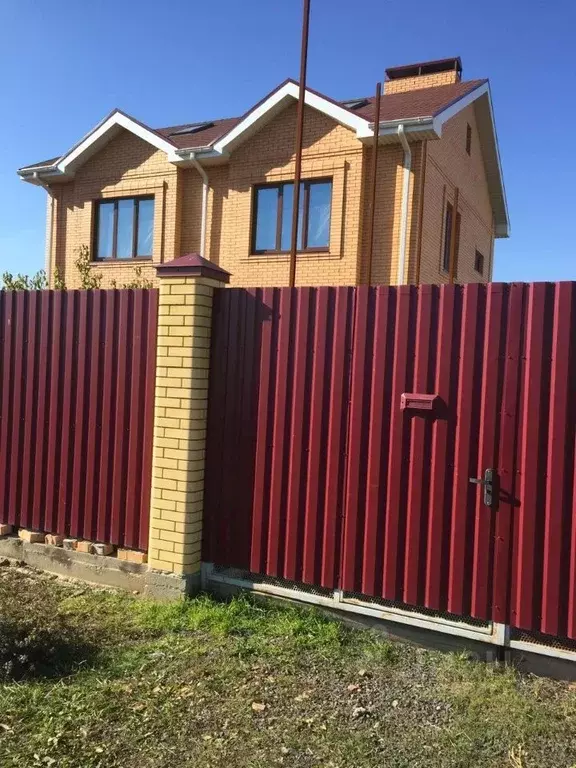 Дом в Ростовская область, Таганрог ул. Варданяна, 33 (169 м) - Фото 2