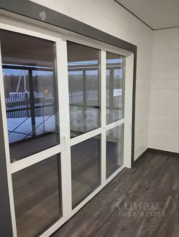 Дом в Красноярский край, Емельяновский муниципальный округ, д. Плоское ... - Фото 1