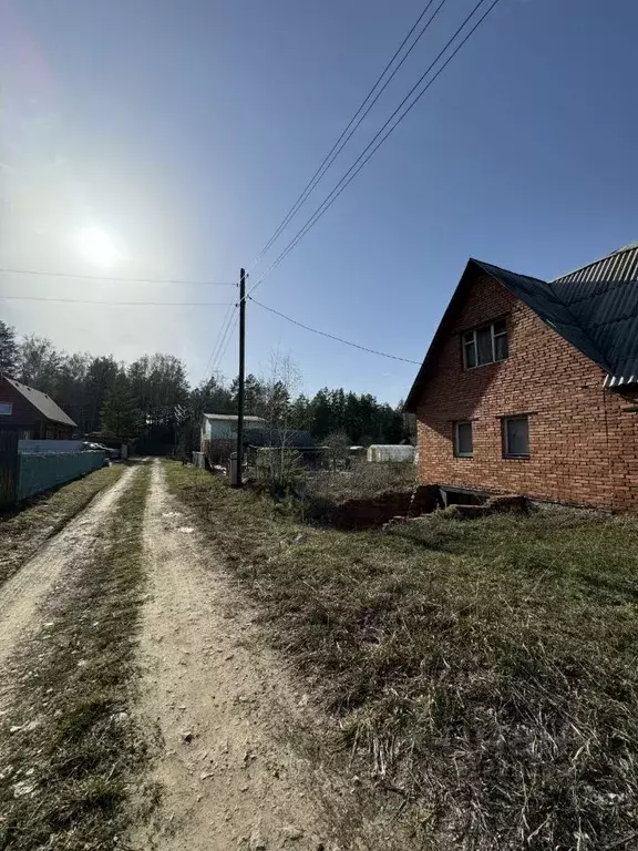 Участок в Свердловская область, Екатеринбург ССК Рассвет-1 тер., 83 ... - Фото 0