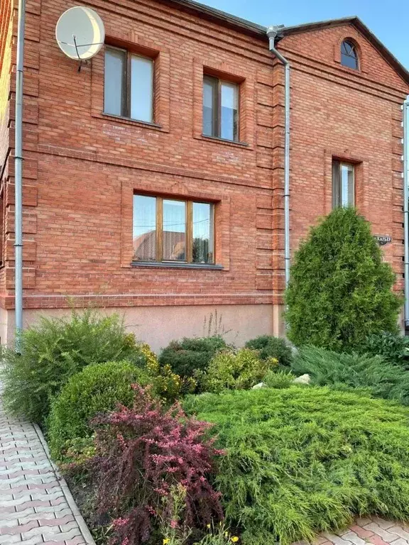 Коттедж в Омская область, Омск ул. Карьер (267 м) - Фото 2