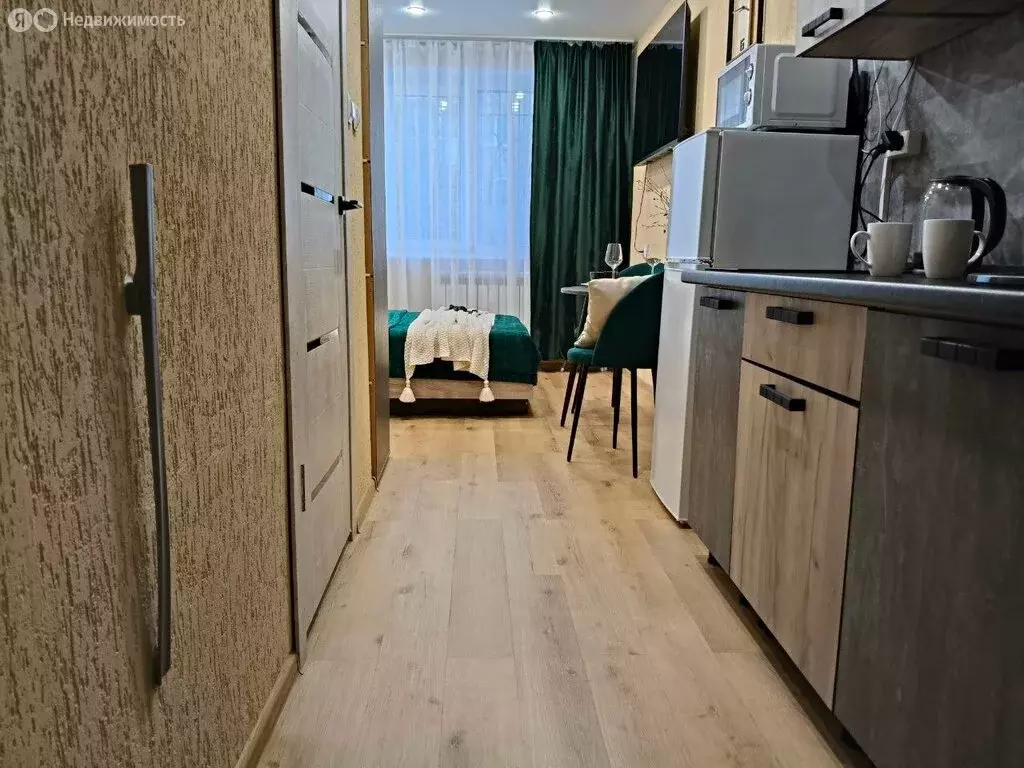 Квартира-студия: Красноярск, 2-я Краснофлотская улица, 5 (18 м) - Фото 1