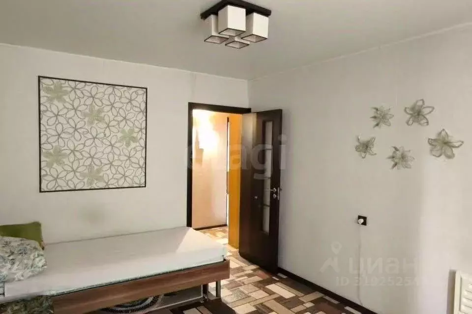 2-к кв. Башкортостан, Уфа ул. Минигали Губайдуллина, 21 (53.9 м) - Фото 0
