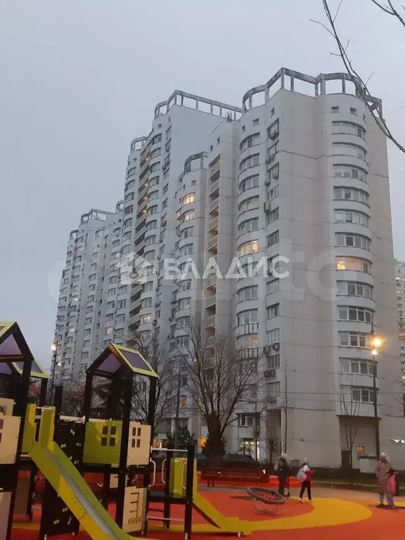 3-к. квартира, 110 м, 17/20 эт. - Фото 0