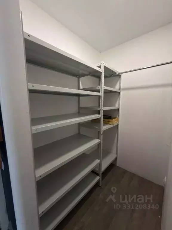 1-к кв. Приморский край, Владивосток 71-й мкр, ул. Ватутина, 4Д (30.9 ... - Фото 2