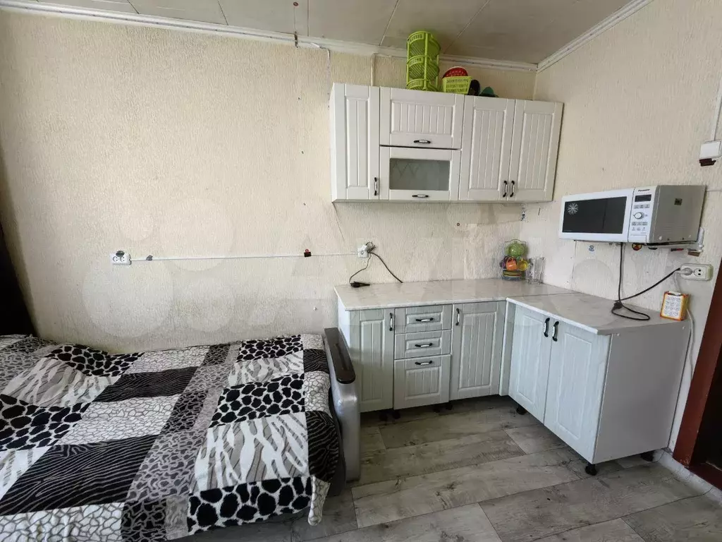 Комната 13 м в 4-к., 2/5 эт. - Фото 0