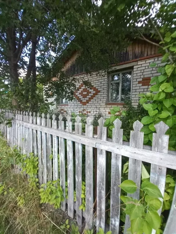 Дом в Марий Эл, Моркинский район, Октябрьское с/пос, пос. Октябрьский ... - Фото 1